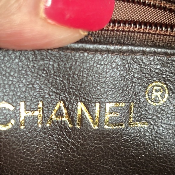 Chanel lizard bag with box, dust cloth, and card - Picture 9 of 15